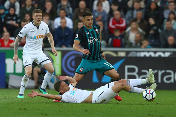 赛季中崭露 赛季中崭露