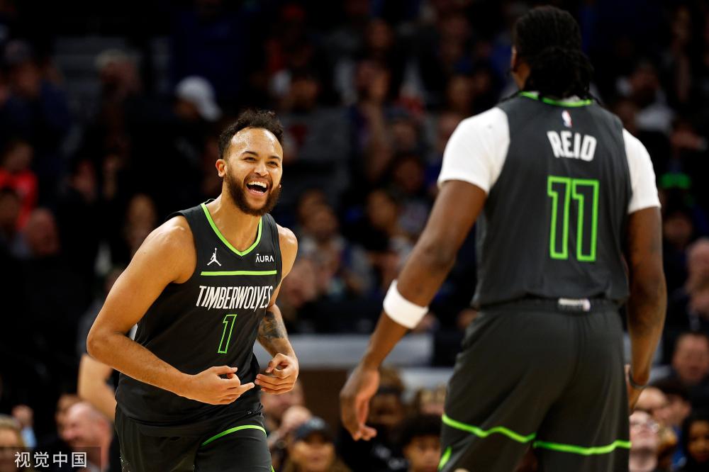 补射破门 补射破门